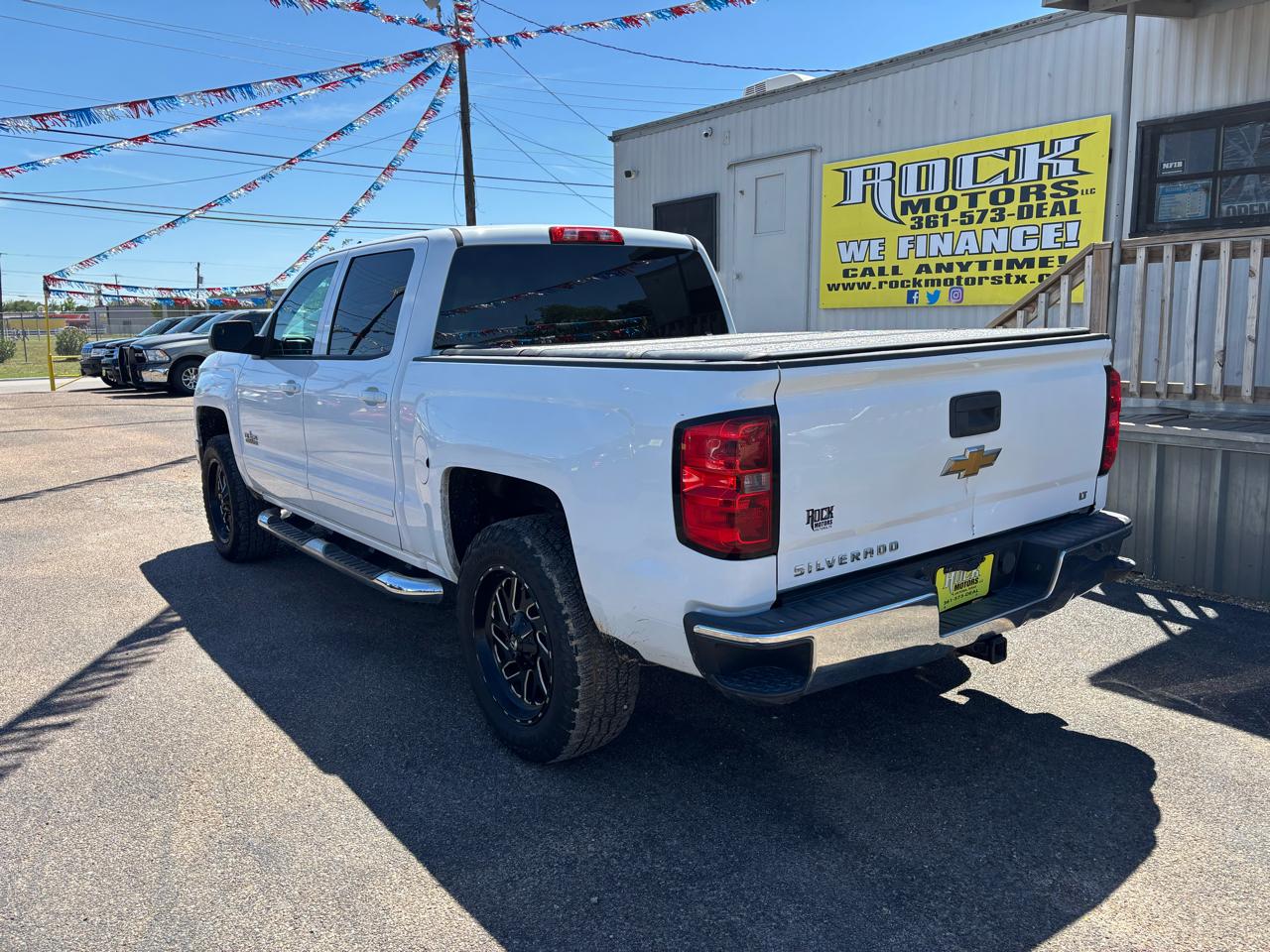 Chevrolet Silverado 1500 2WD Crew Cab 143.5" LT w/1LT 2015