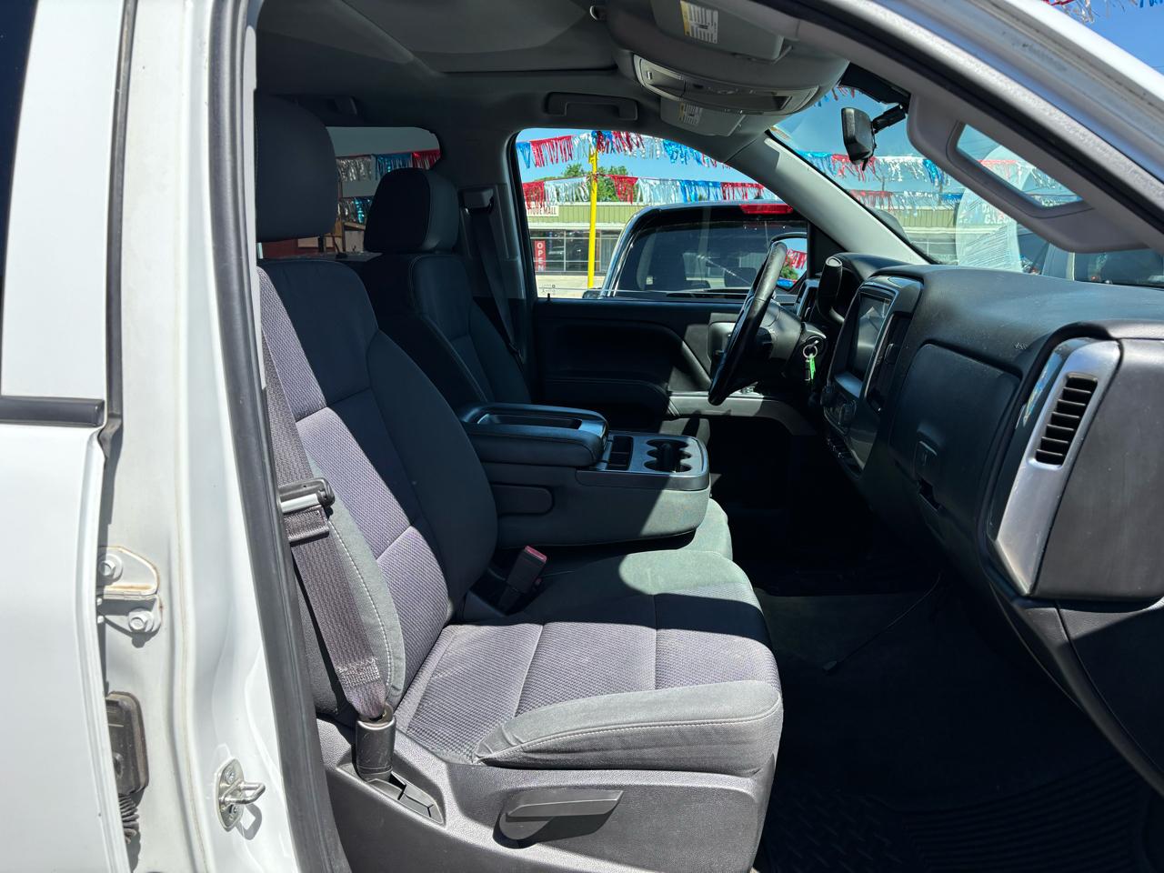 Chevrolet Silverado 1500 2WD Crew Cab 143.5" LT w/1LT 2015