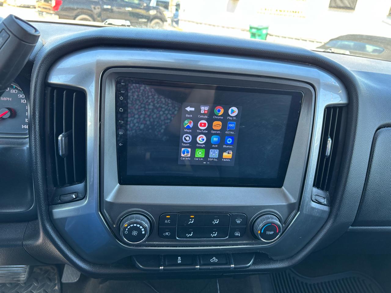 Chevrolet Silverado 1500 2WD Crew Cab 143.5" LT w/1LT 2015