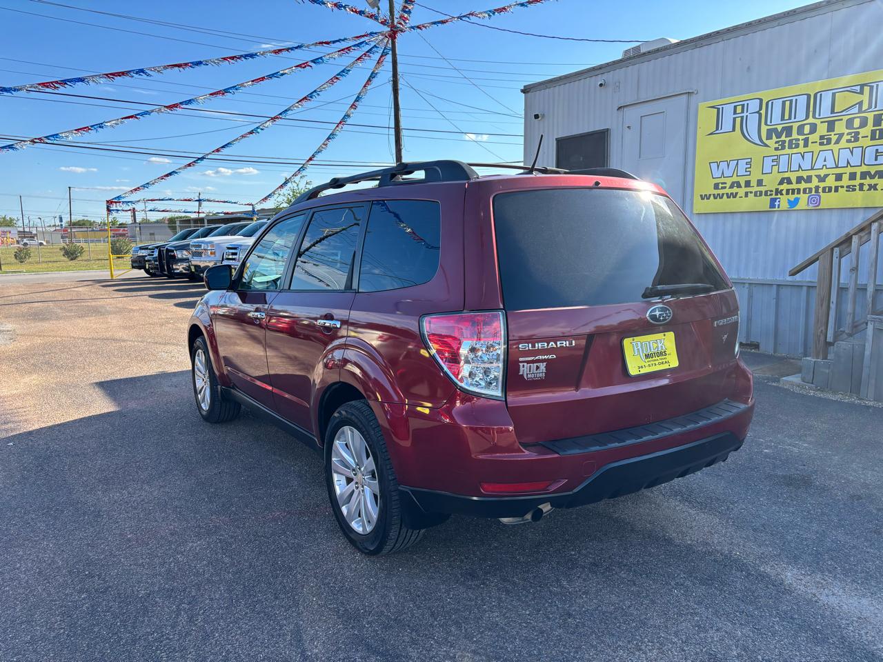 Subaru Forester 4dr Auto 2.5X Premium 2011