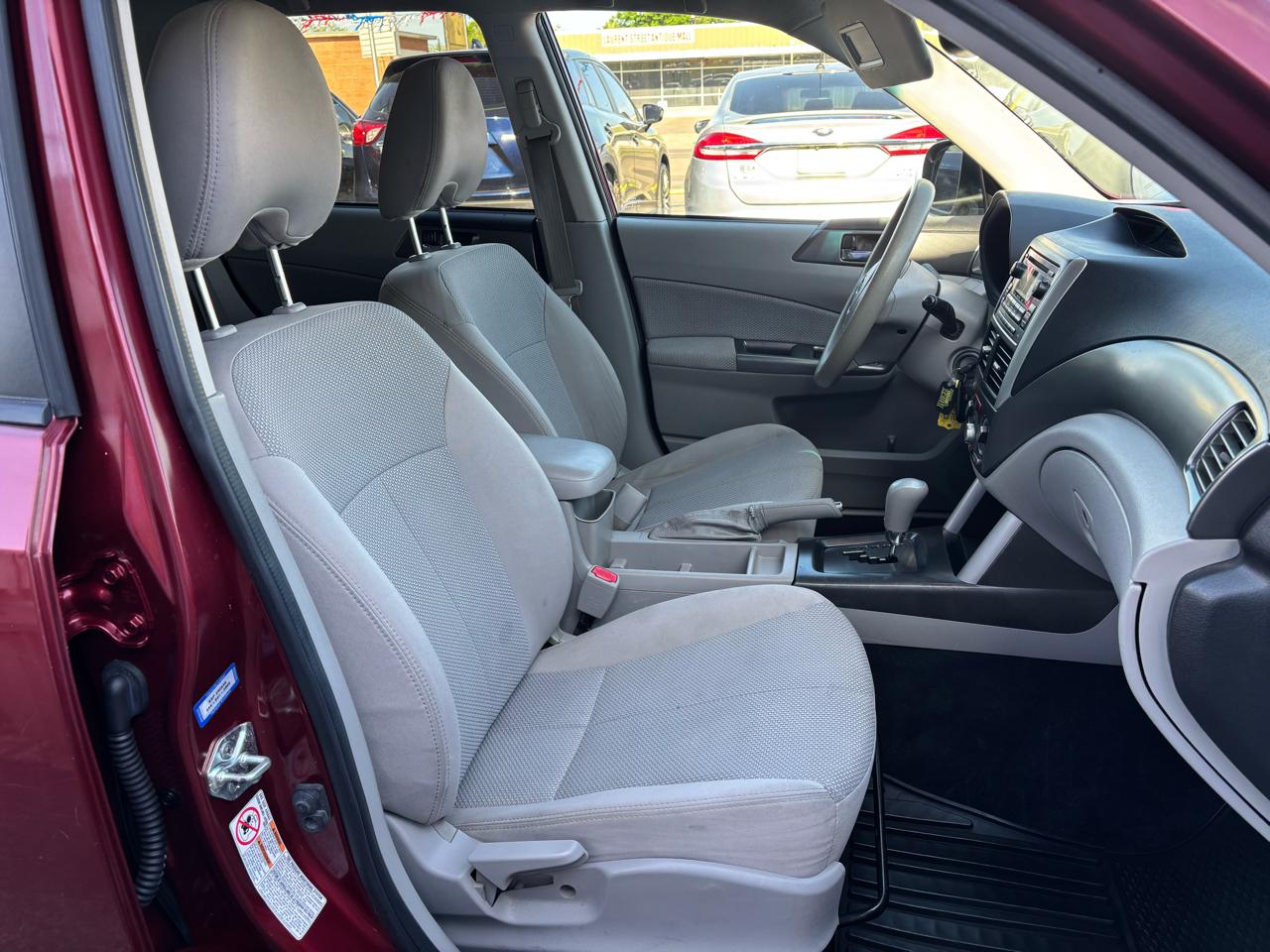 Subaru Forester 4dr Auto 2.5X Premium 2011