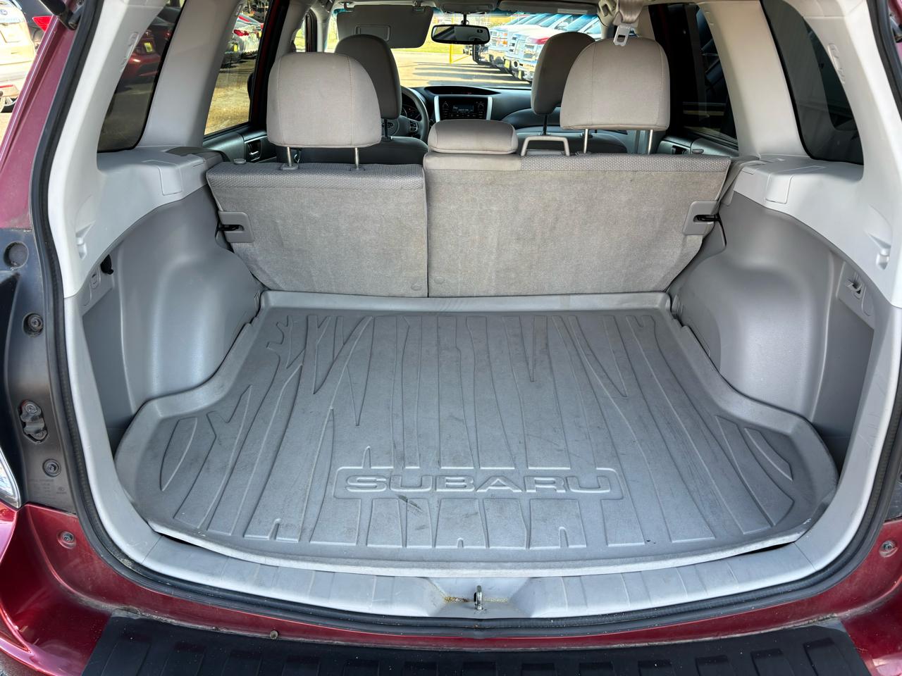 Subaru Forester 4dr Auto 2.5X Premium 2011