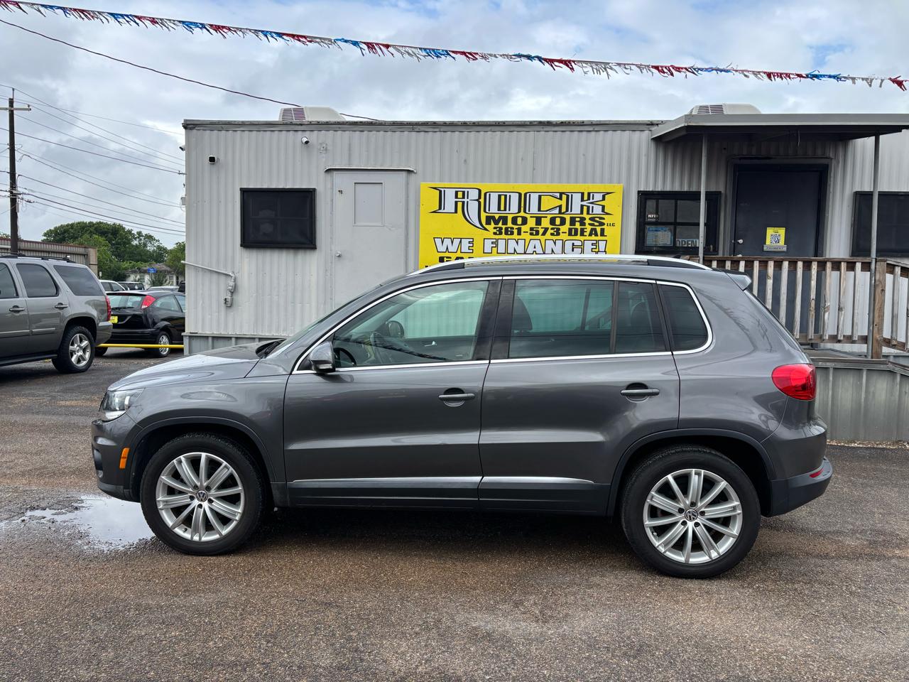 Volkswagen Tiguan 2WD 4dr Auto S 2013