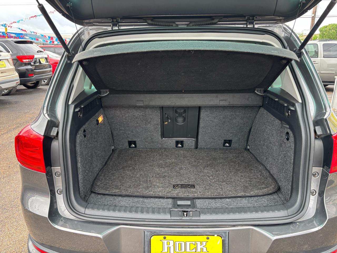 Volkswagen Tiguan 2WD 4dr Auto S 2013