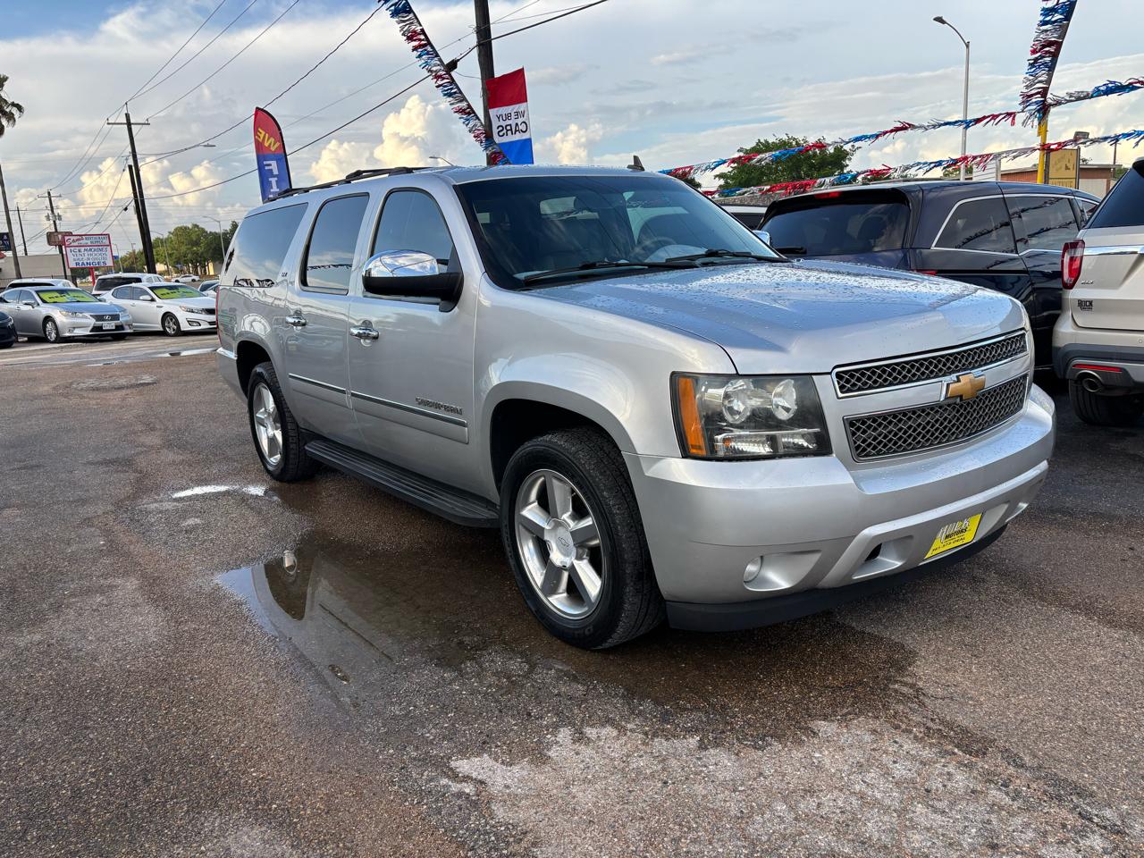 Chevrolet Suburban 2WD 4dr 1500 LTZ 2012