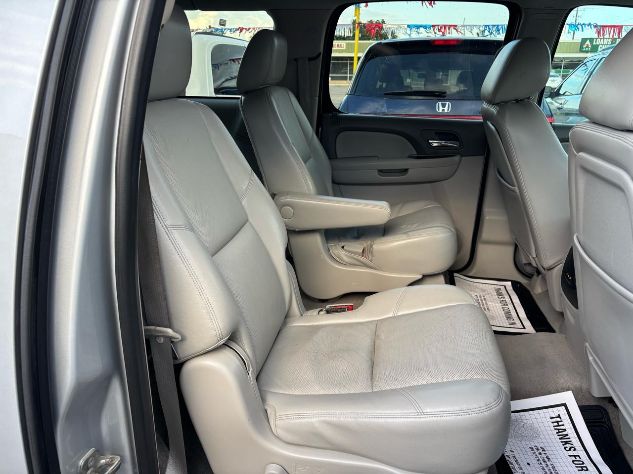 Chevrolet Suburban 2WD 4dr 1500 LTZ 2012