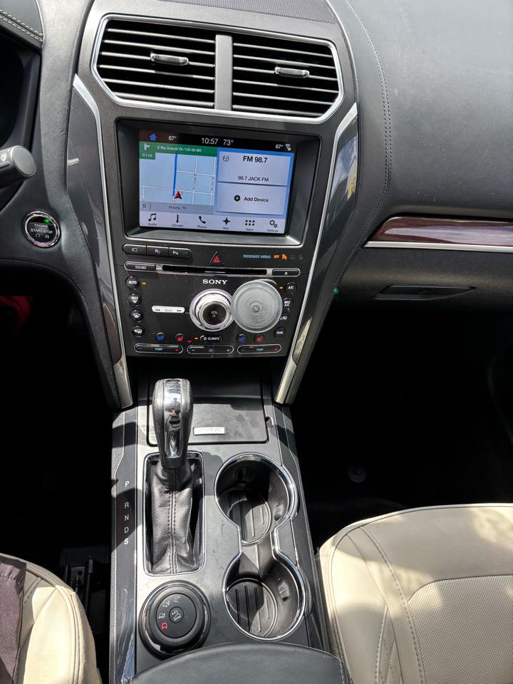 Ford Explorer Platinum 4WD 2017