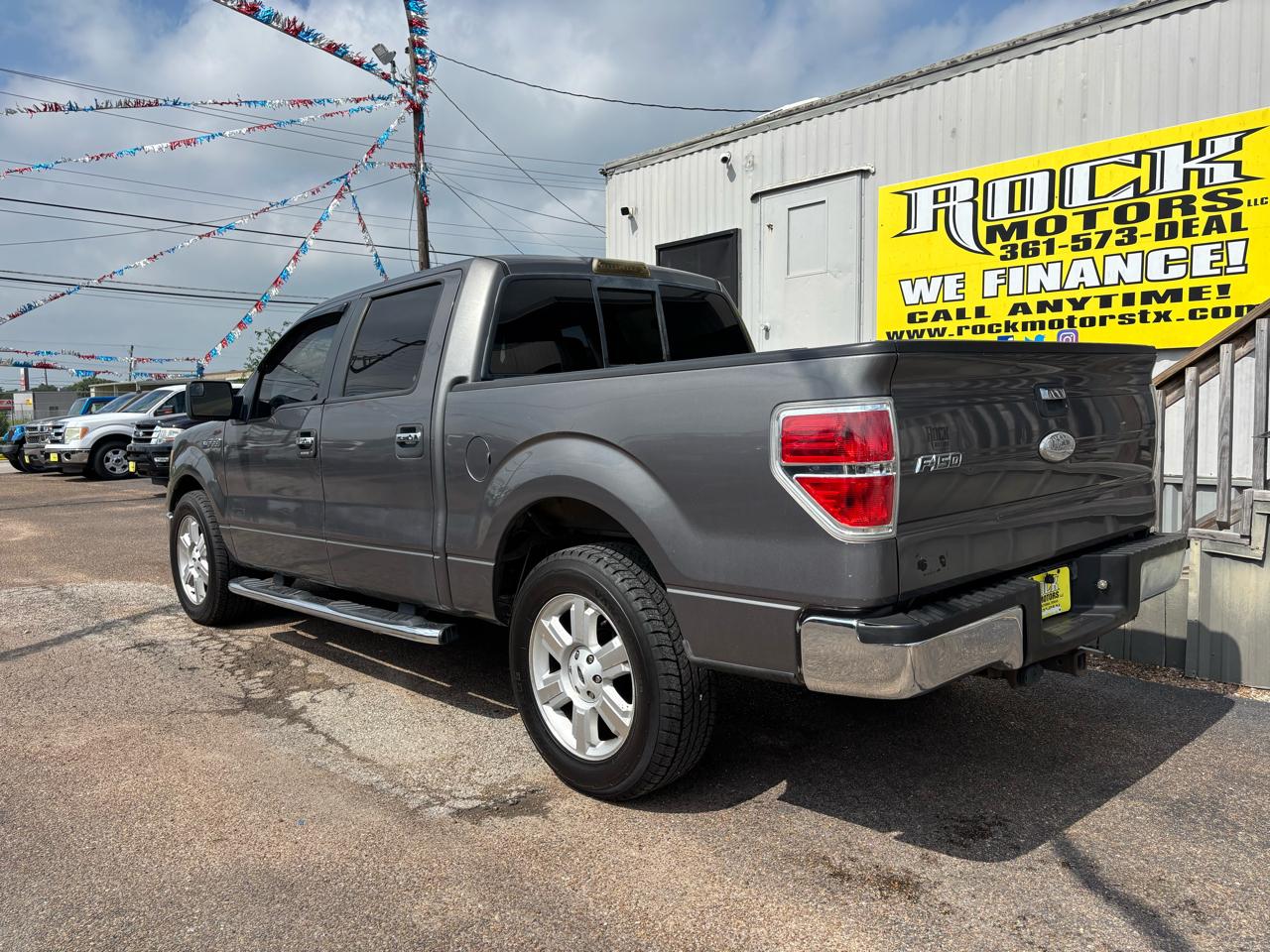 Ford F-150 2WD SuperCrew 145" XLT 2013