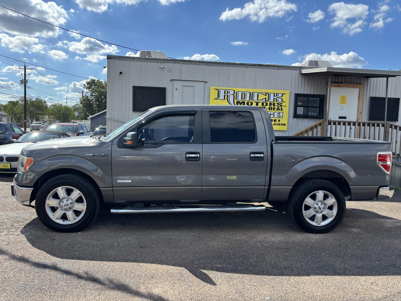 Ford F-150 2WD SuperCrew 145" XLT 2013