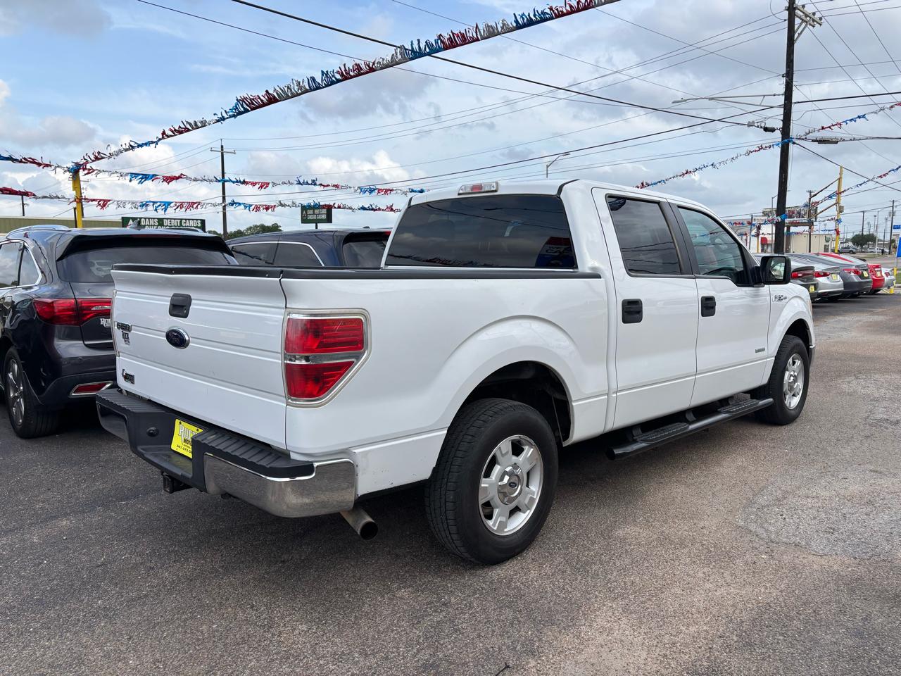 Ford F-150 2WD SuperCrew 145" XL 2014