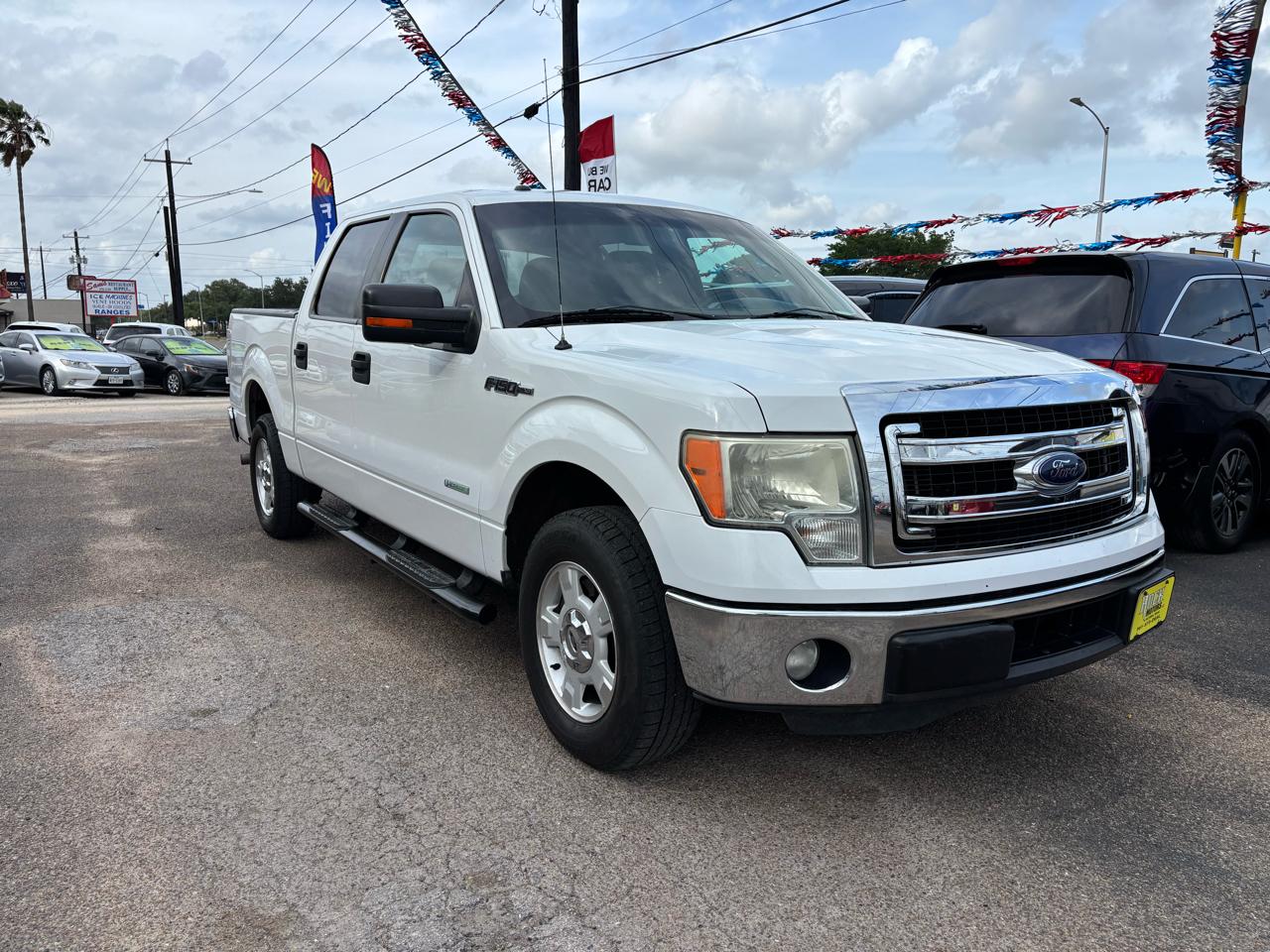Ford F-150 2WD SuperCrew 145" XL 2014