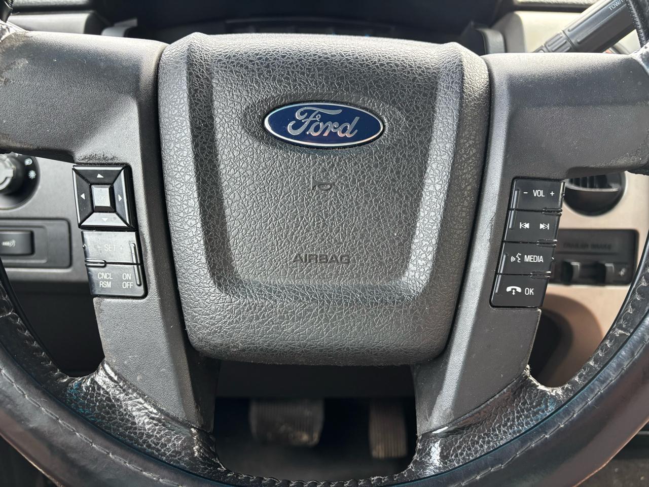 Ford F-150 2WD SuperCrew 145" XL 2014