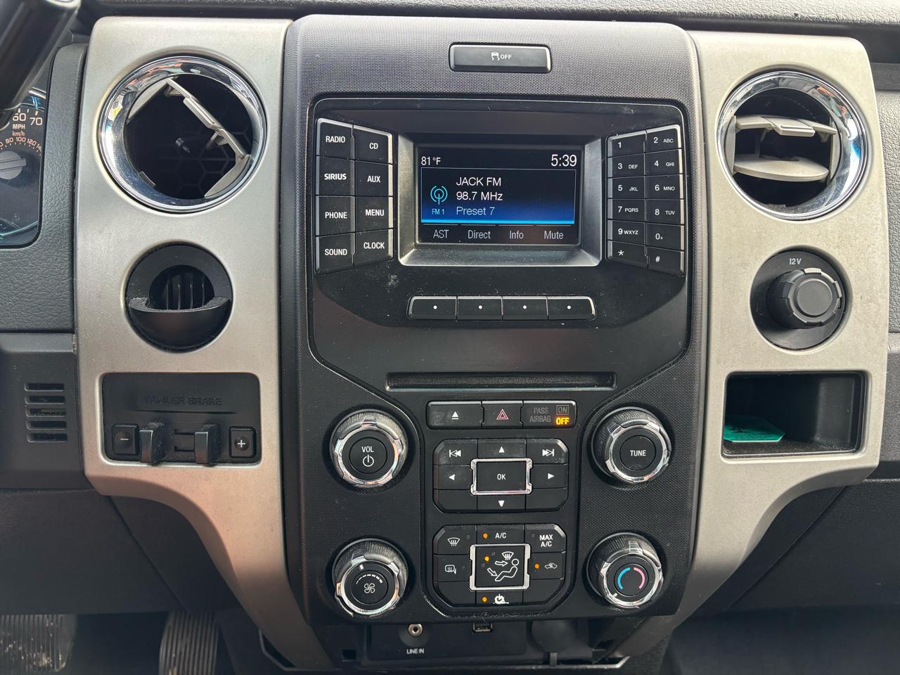 Ford F-150 2WD SuperCrew 145" XL 2014