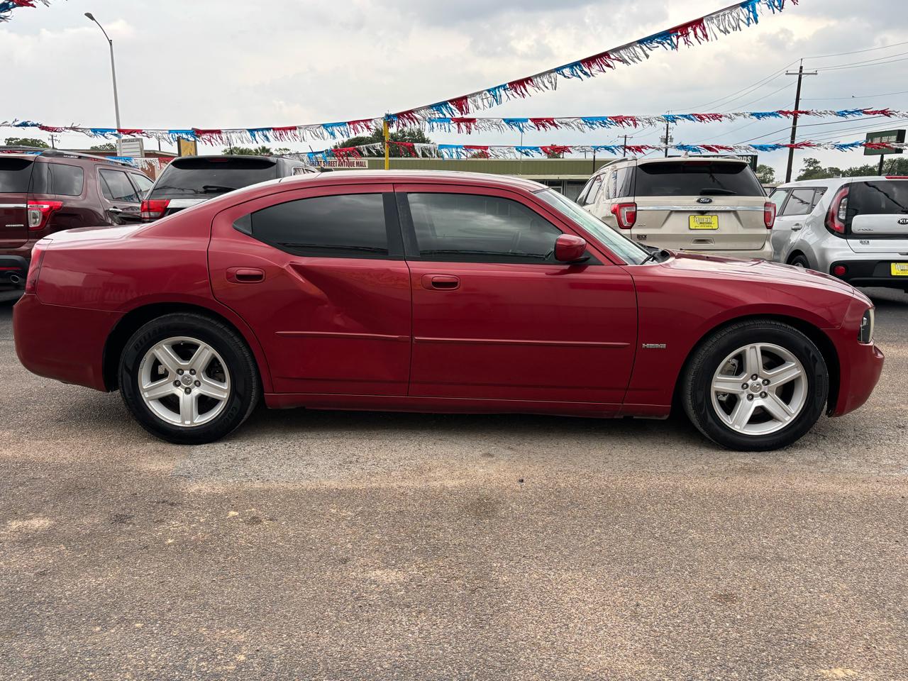 Dodge Charger 4dr Sdn R/T RWD 2008
