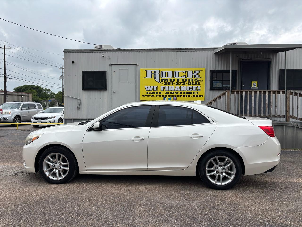 Chevrolet Malibu 4dr Sdn ECO w/2SA 2013