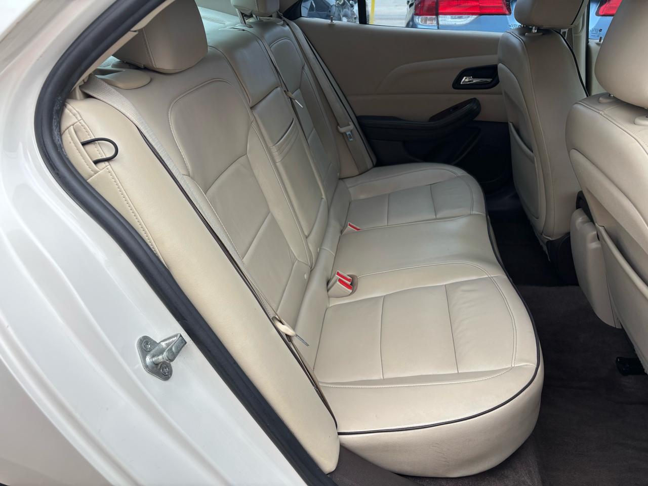Chevrolet Malibu 4dr Sdn ECO w/2SA 2013