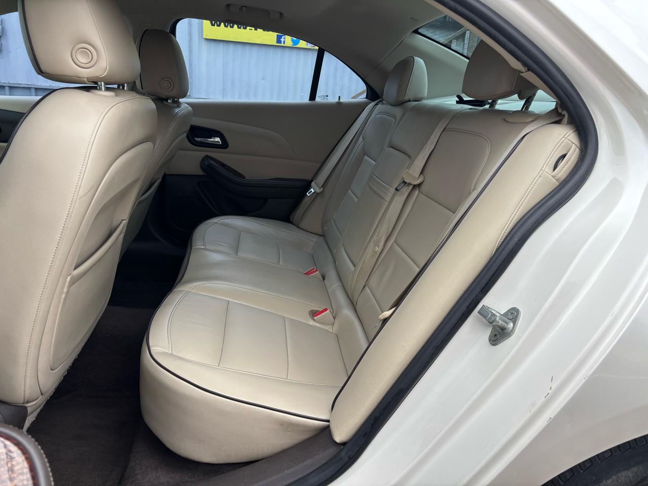 Chevrolet Malibu 4dr Sdn ECO w/2SA 2013