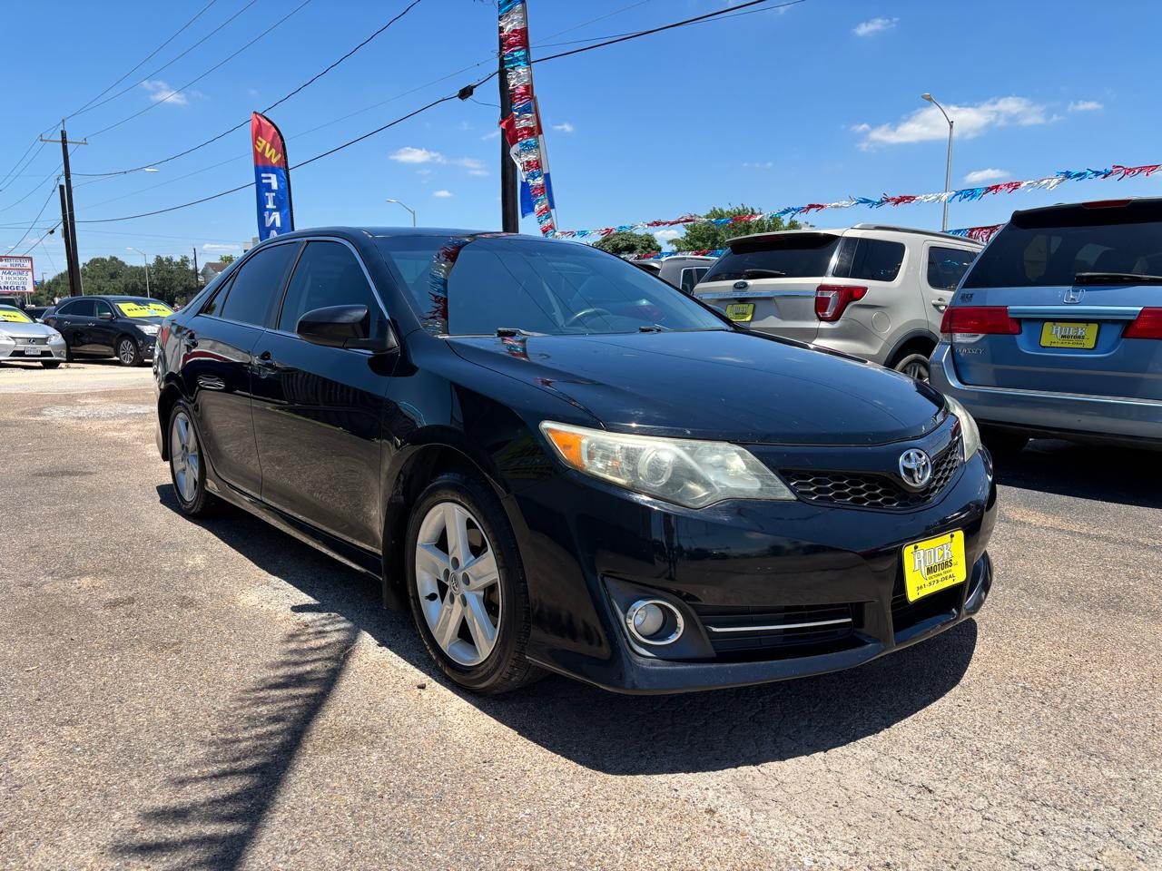Toyota Camry 4dr Sdn I4 Auto L (Natl) 2013