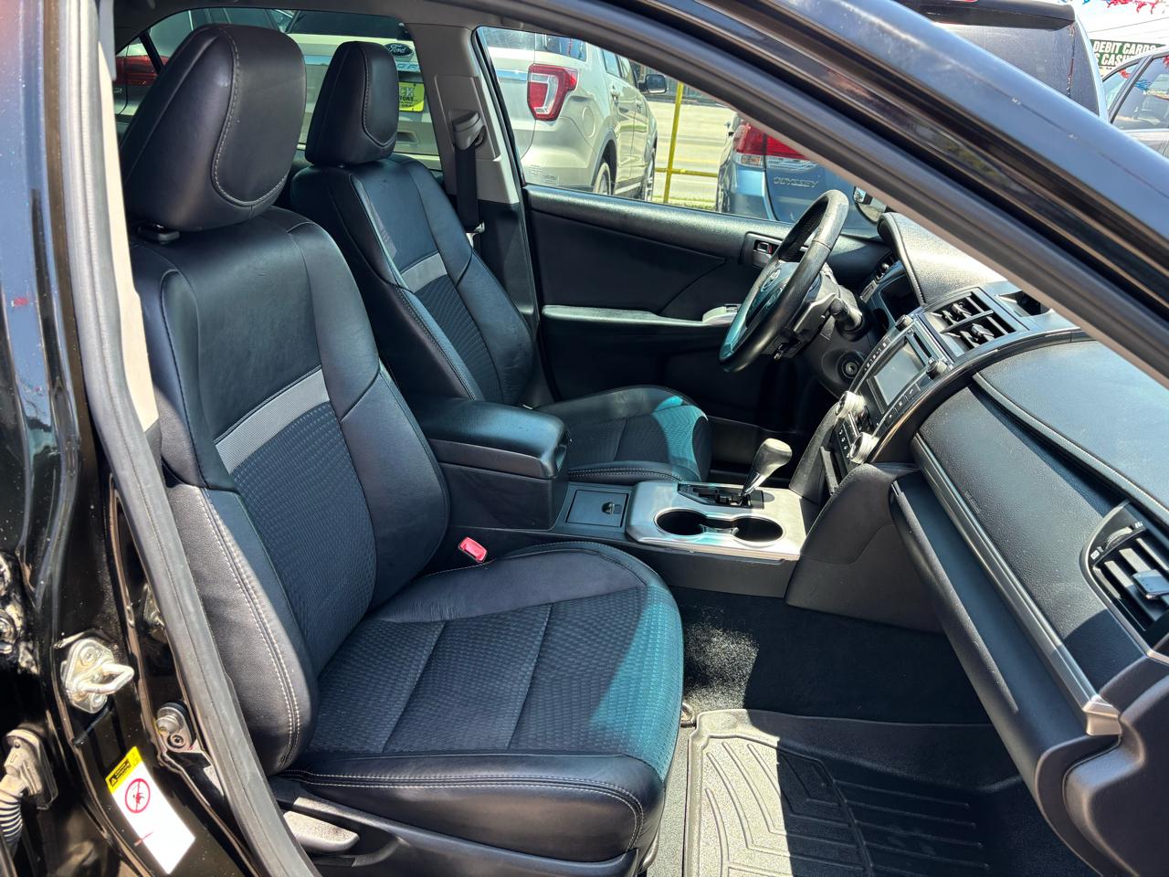 Toyota Camry 4dr Sdn I4 Auto L (Natl) 2013
