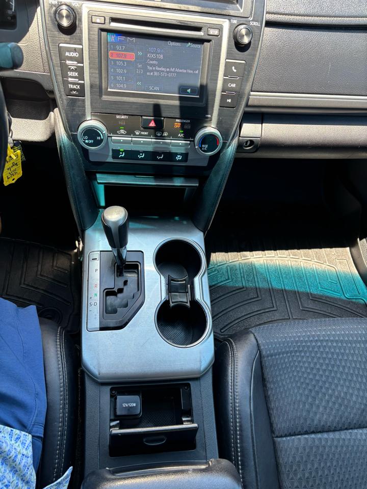 Toyota Camry 4dr Sdn I4 Auto L (Natl) 2013