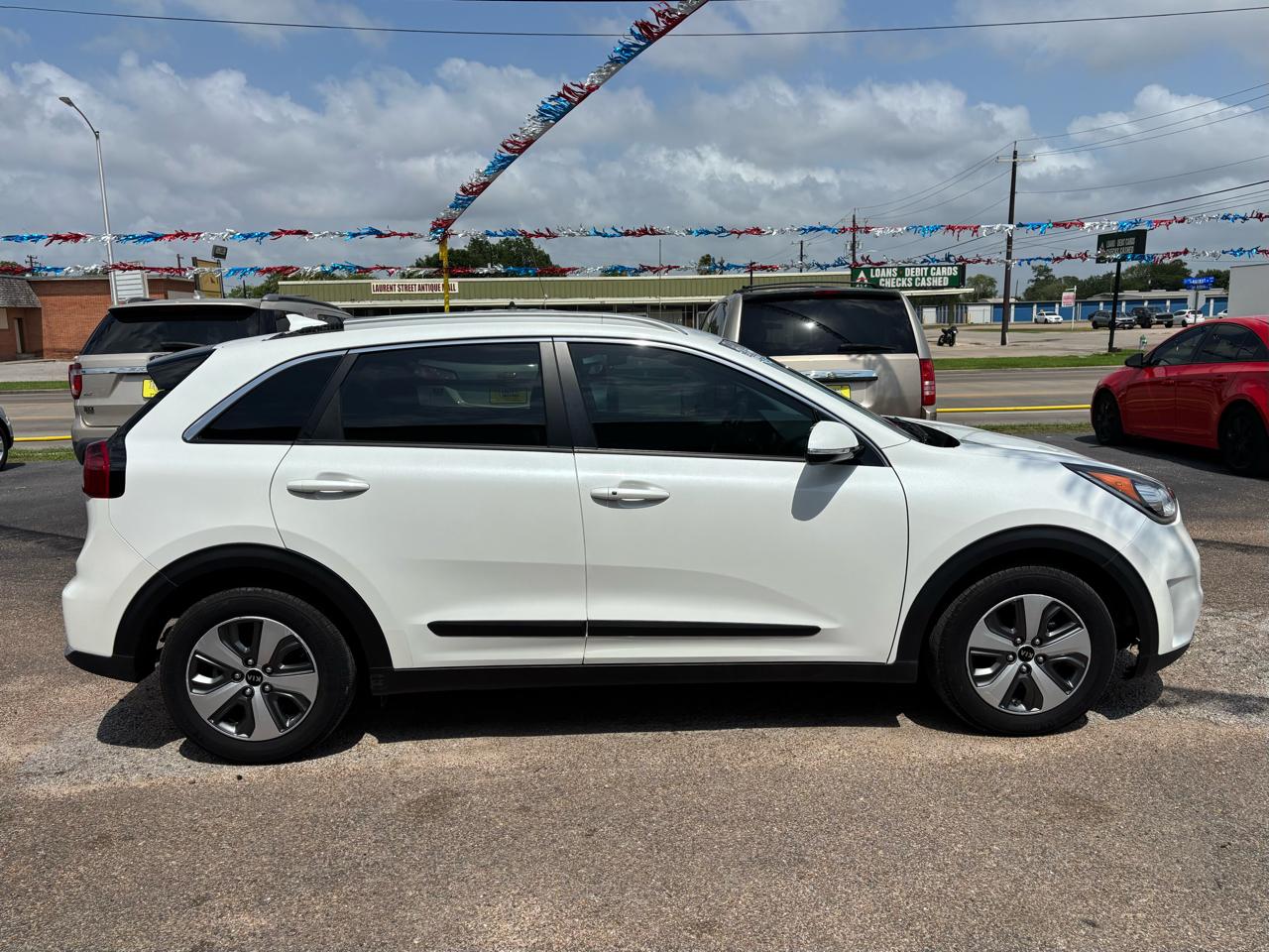 Kia Niro EX FWD 2019