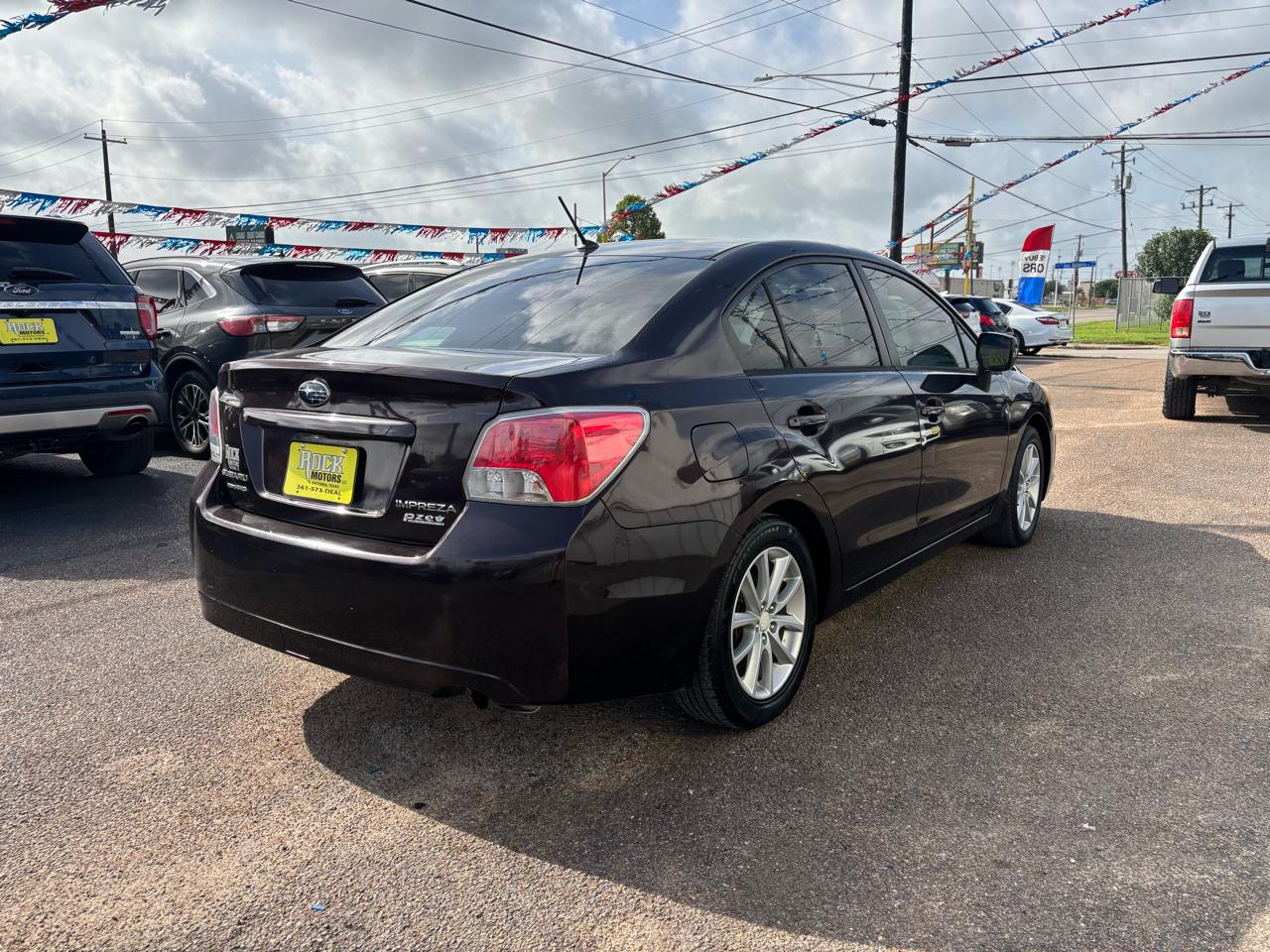 Subaru Impreza Sedan 4dr Auto 2.0i Premium 2013