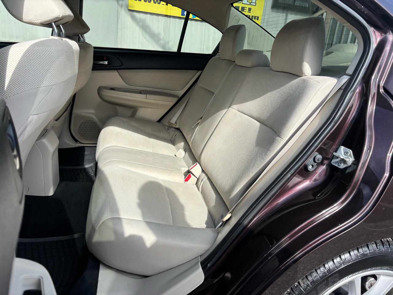 Subaru Impreza Sedan 4dr Auto 2.0i Premium 2013