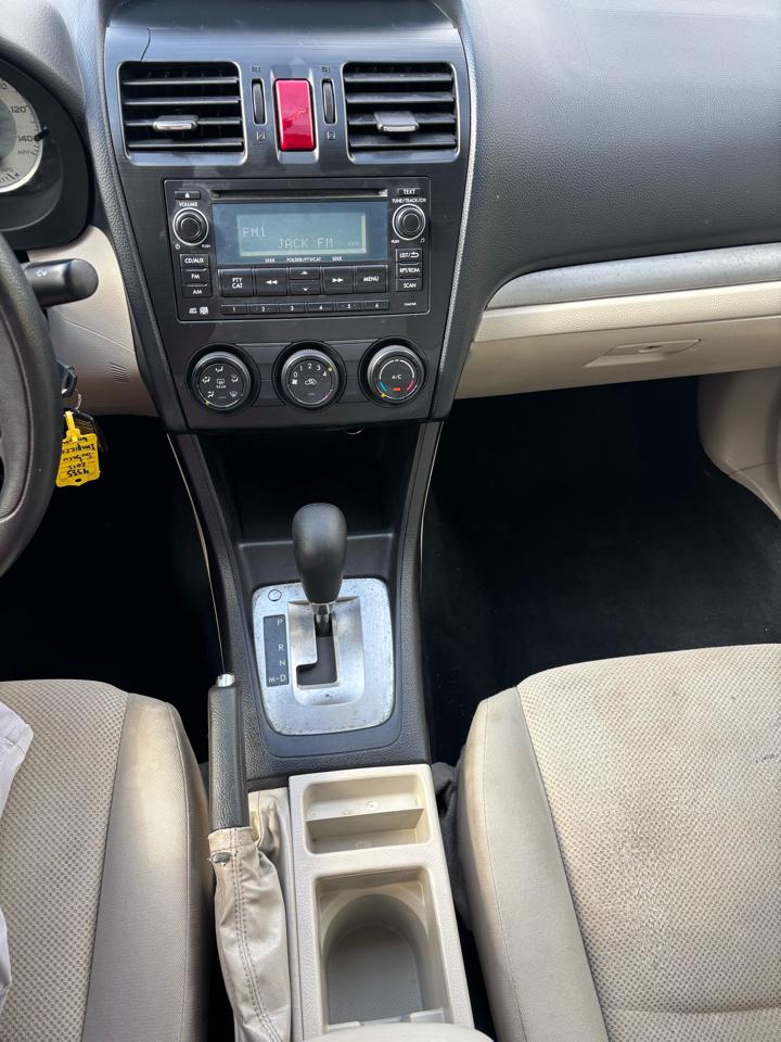 Subaru Impreza Sedan 4dr Auto 2.0i Premium 2013