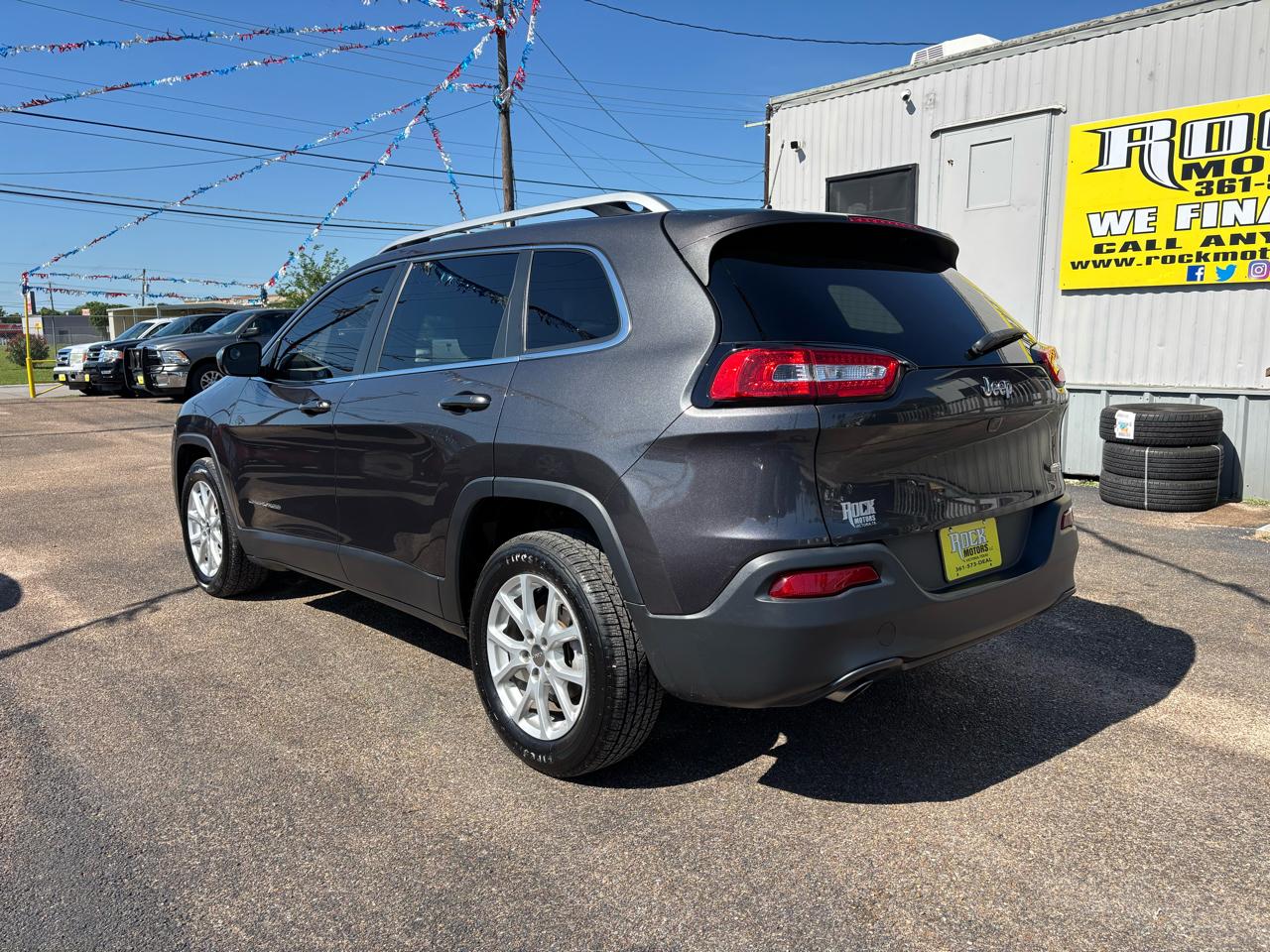 Jeep Cherokee Latitude FWD 2017