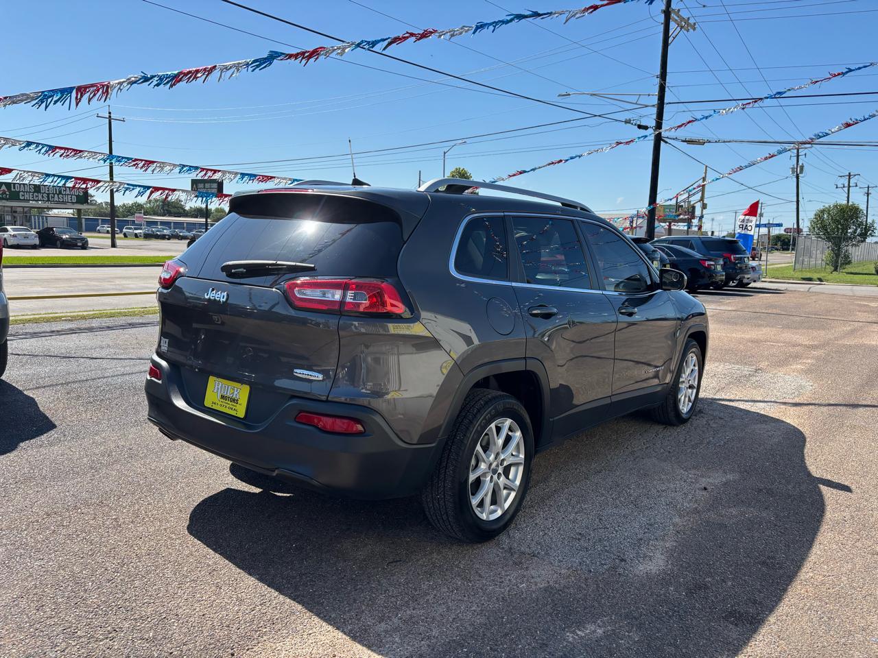 Jeep Cherokee Latitude FWD 2017