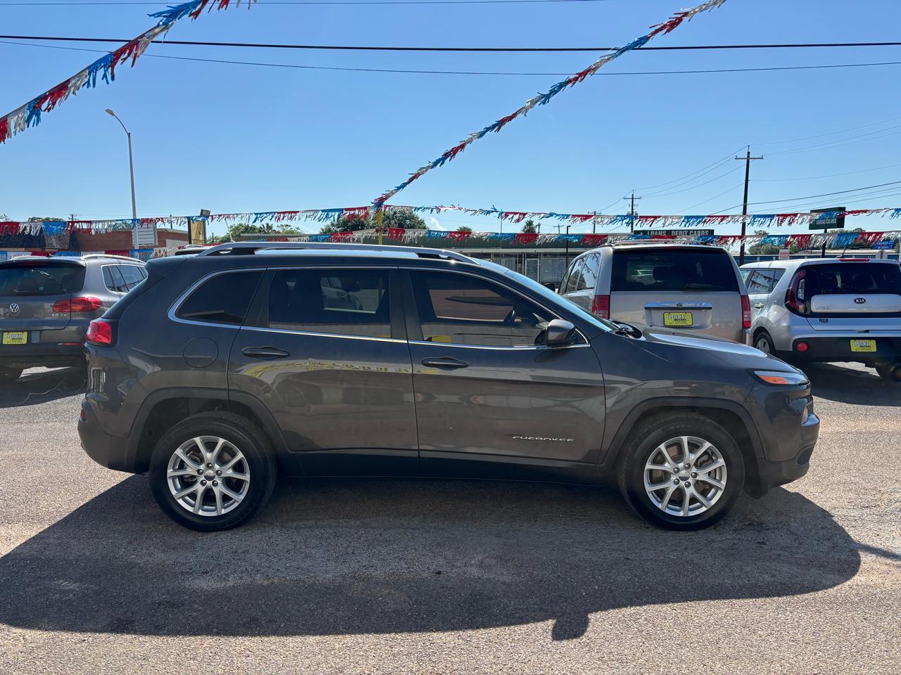 Jeep Cherokee Latitude FWD 2017