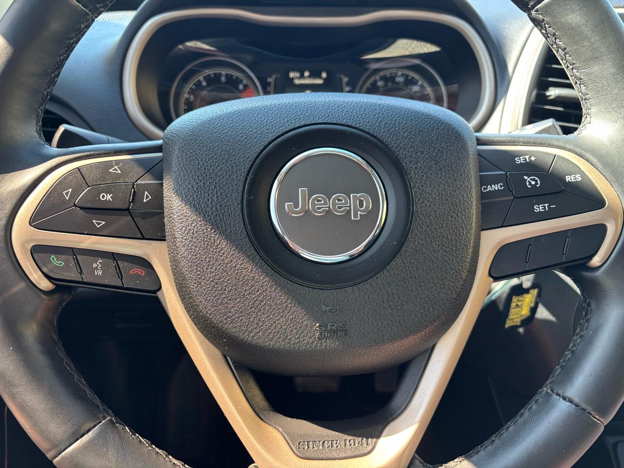 Jeep Cherokee Latitude FWD 2017