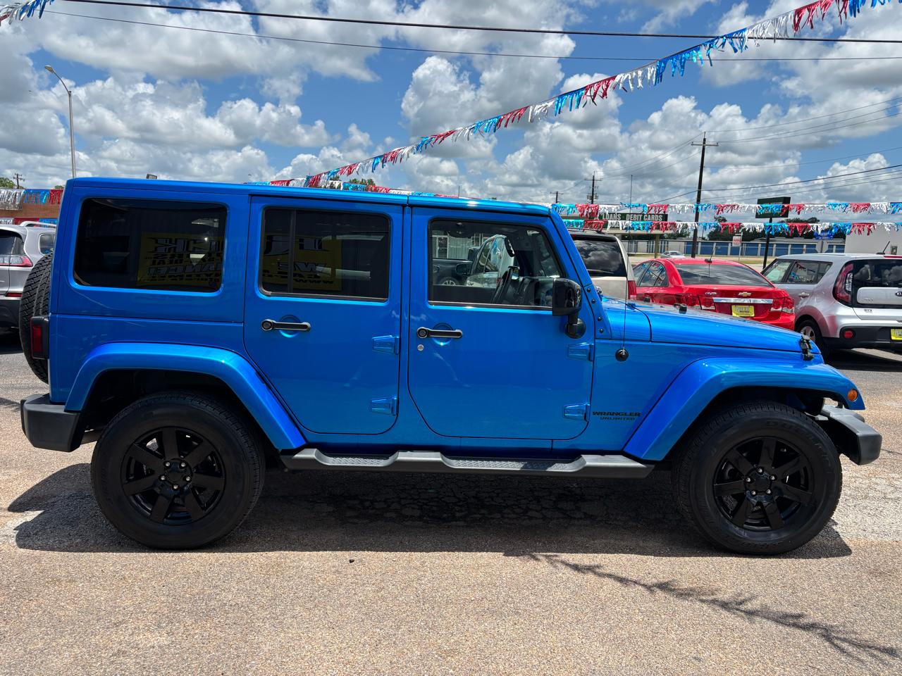 Jeep Wrangler Unlimited 4WD 4dr Altitude 2014