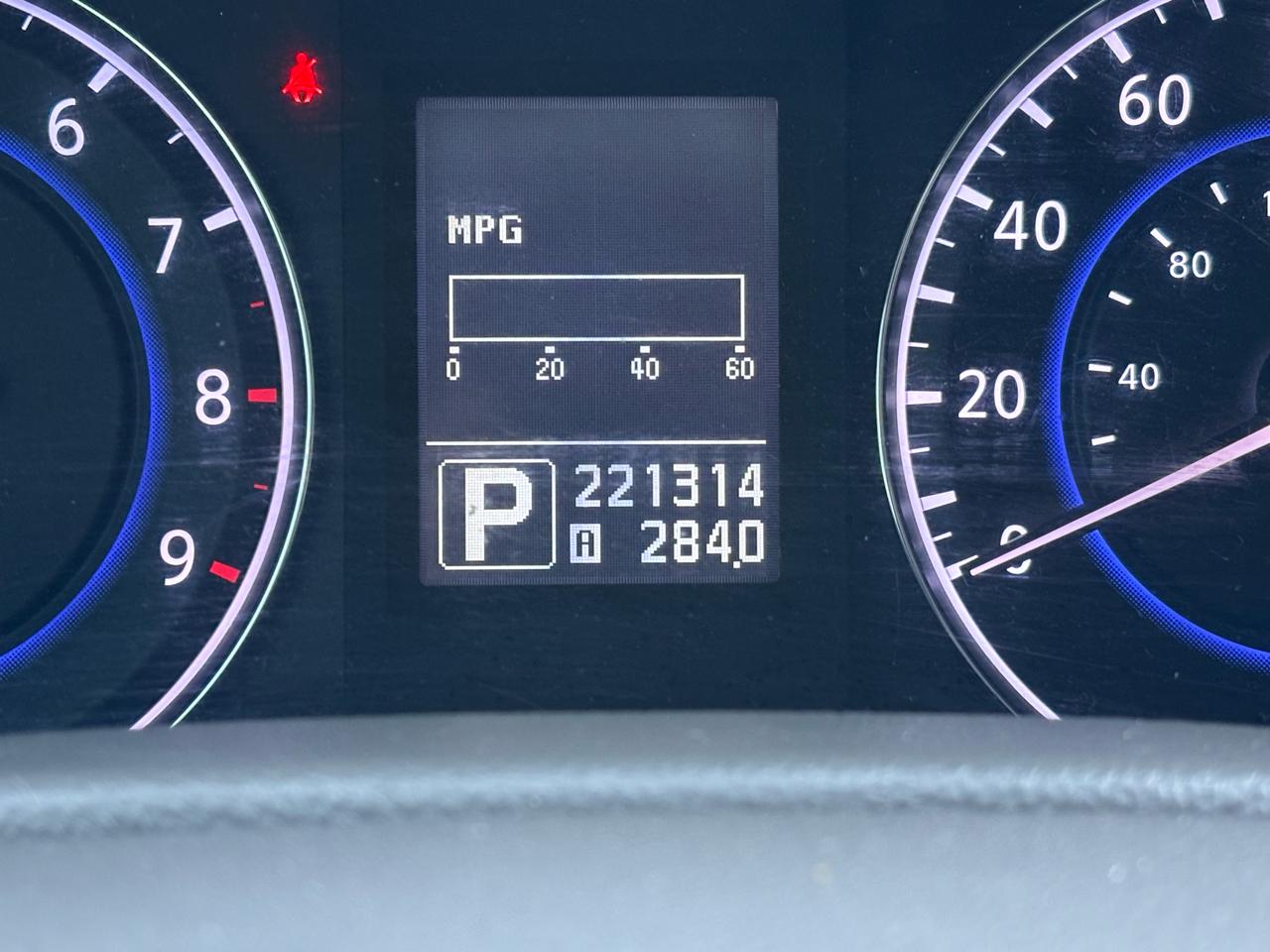 Infiniti G37 Sedan 4dr Journey RWD 2012