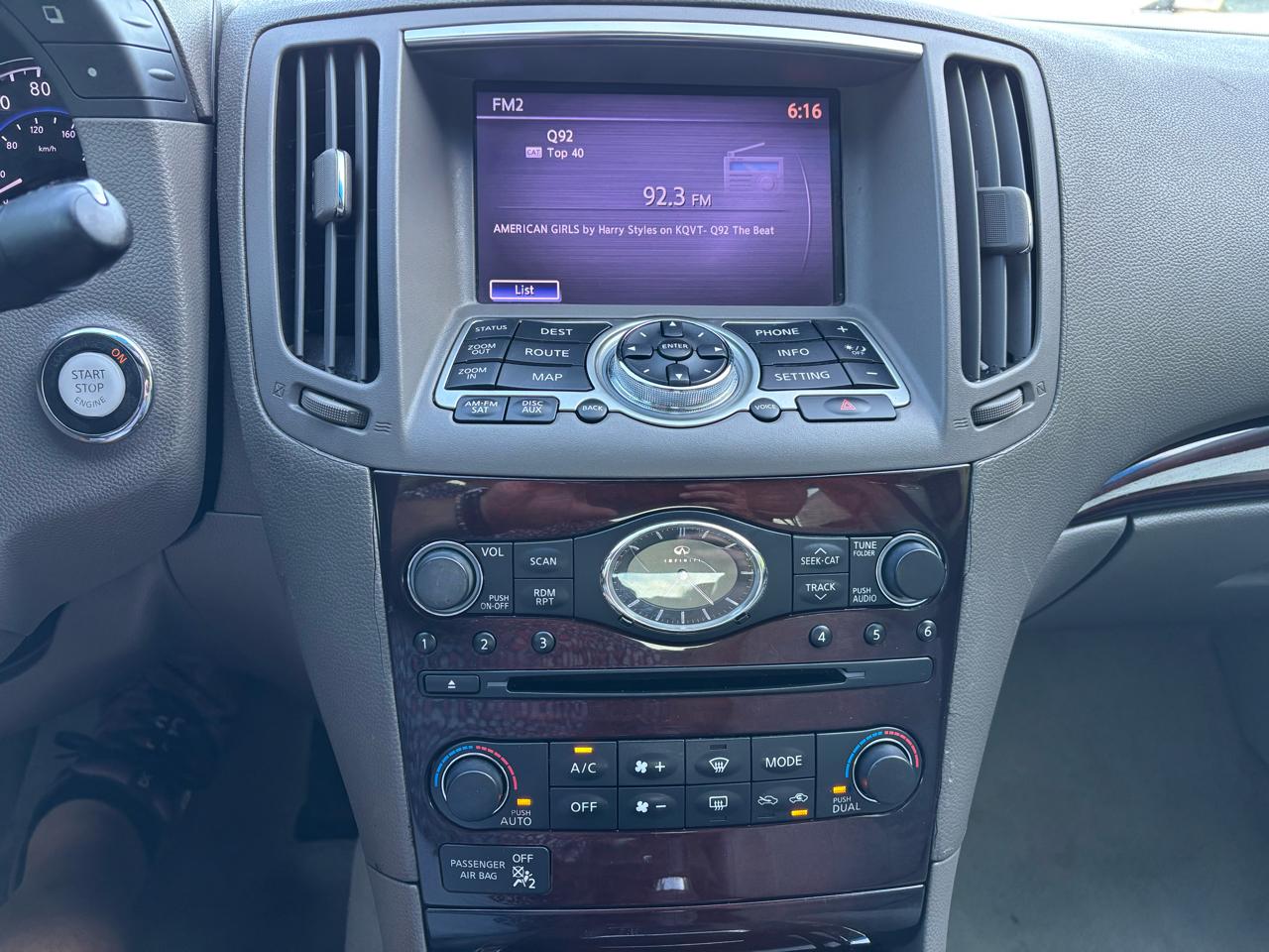 Infiniti G37 Sedan 4dr Journey RWD 2012