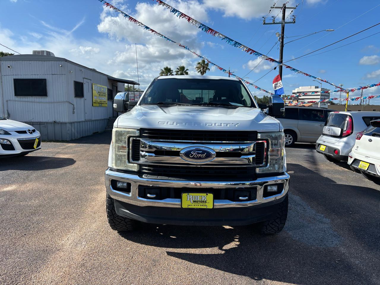 Ford Super Duty F-250 SRW XLT 4WD Crew Cab 6.75' Box 2017