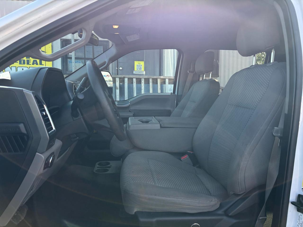 Ford Super Duty F-250 SRW XLT 4WD Crew Cab 6.75' Box 2017