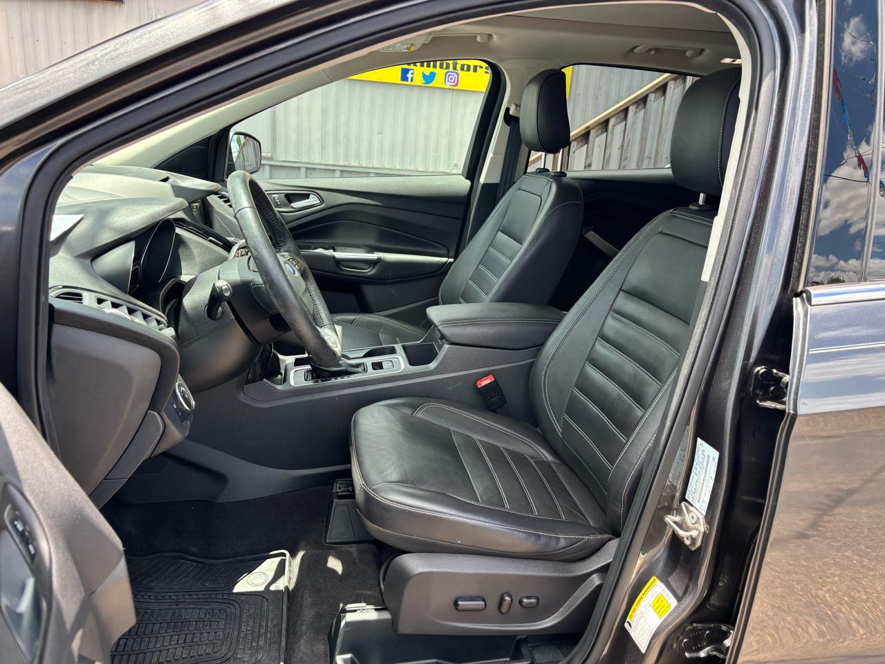 Ford Escape Titanium FWD 2018