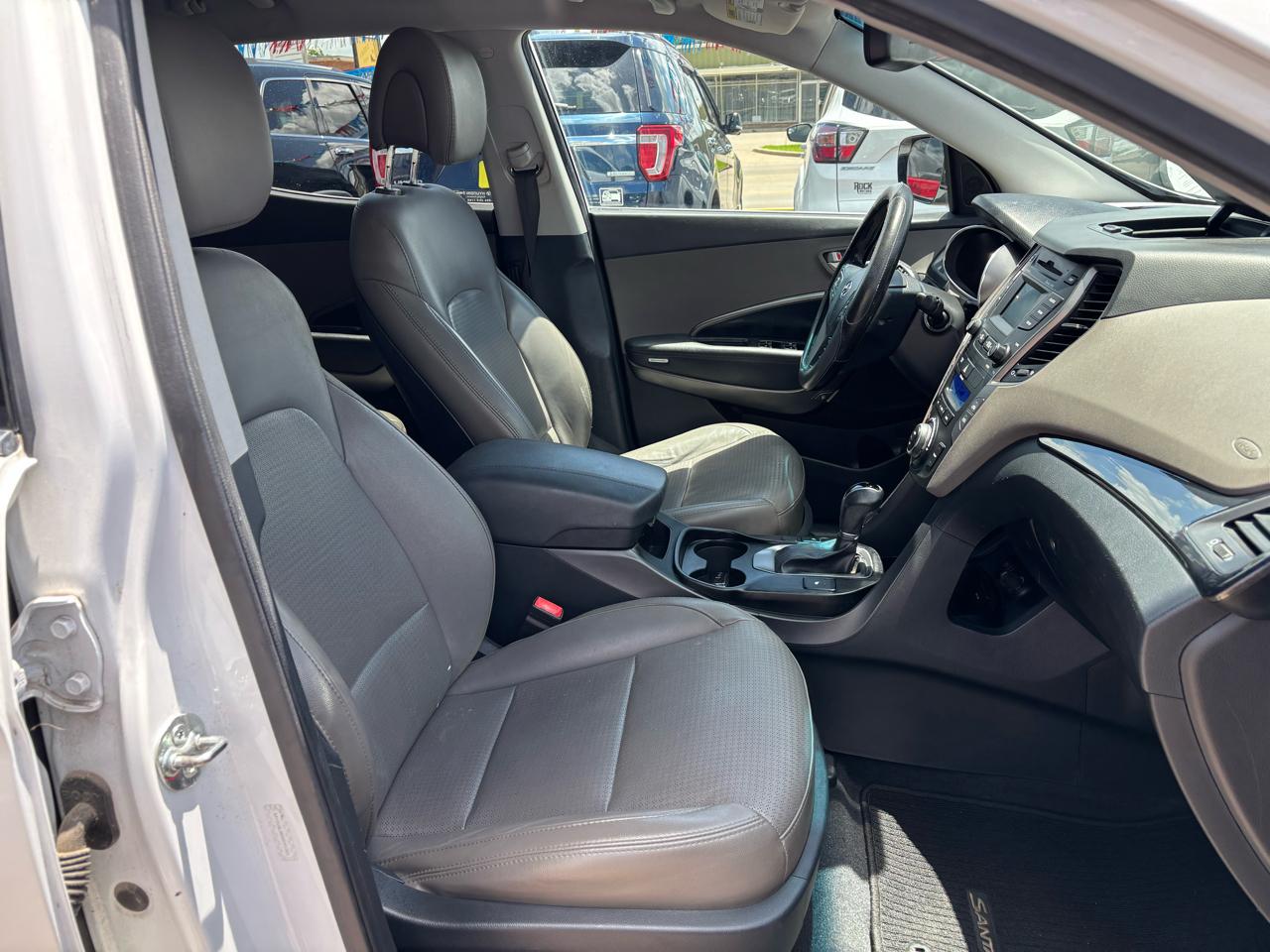 Hyundai Santa Fe FWD 4dr 2.0T Sport 2013