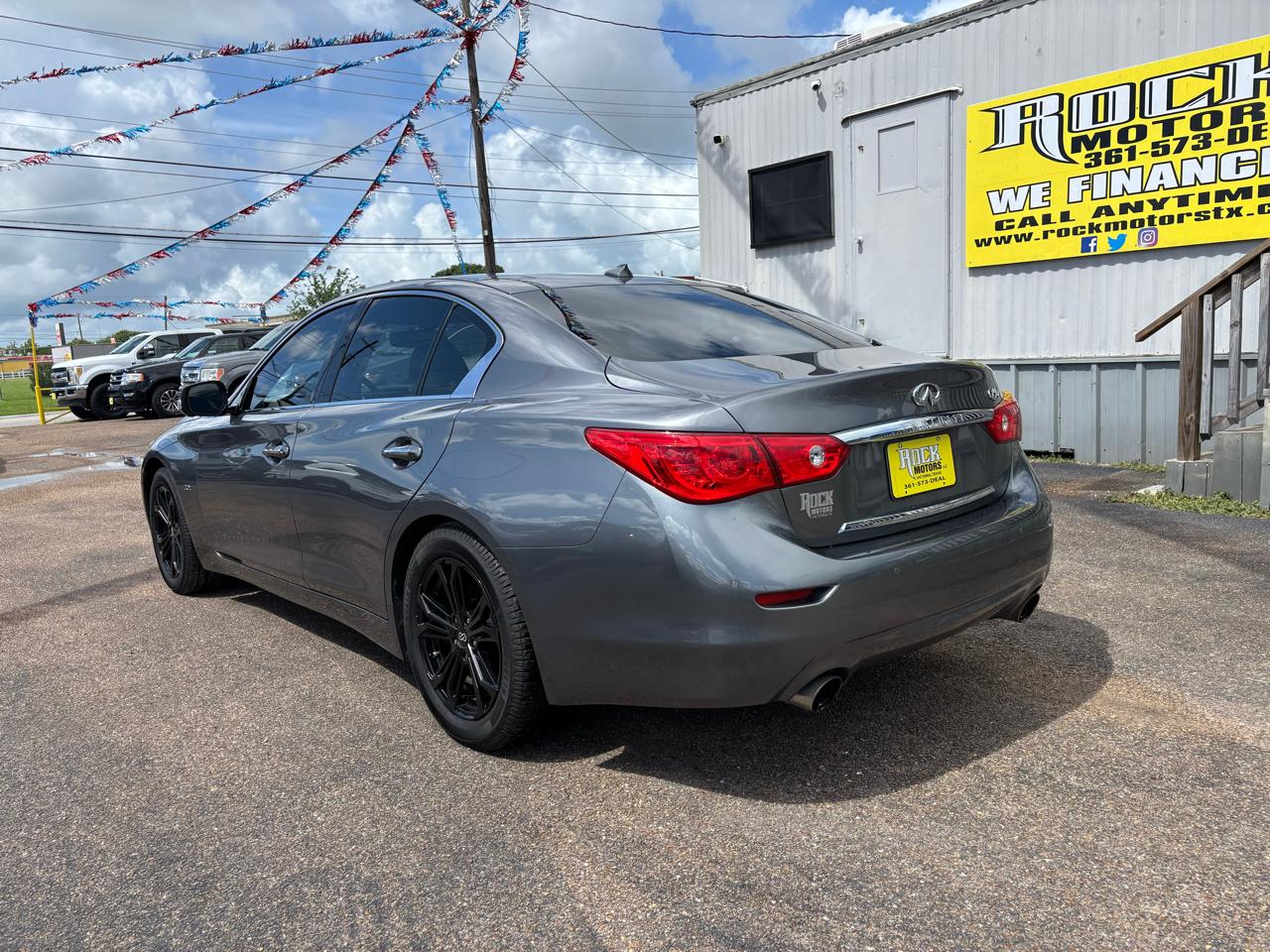 Infiniti Q50 4dr Sdn 2.0t Premium RWD 2016