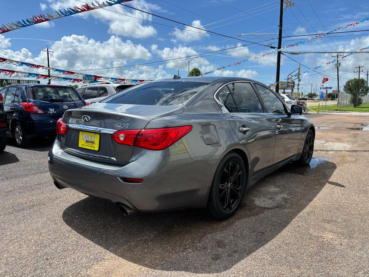 Infiniti Q50 4dr Sdn 2.0t Premium RWD 2016