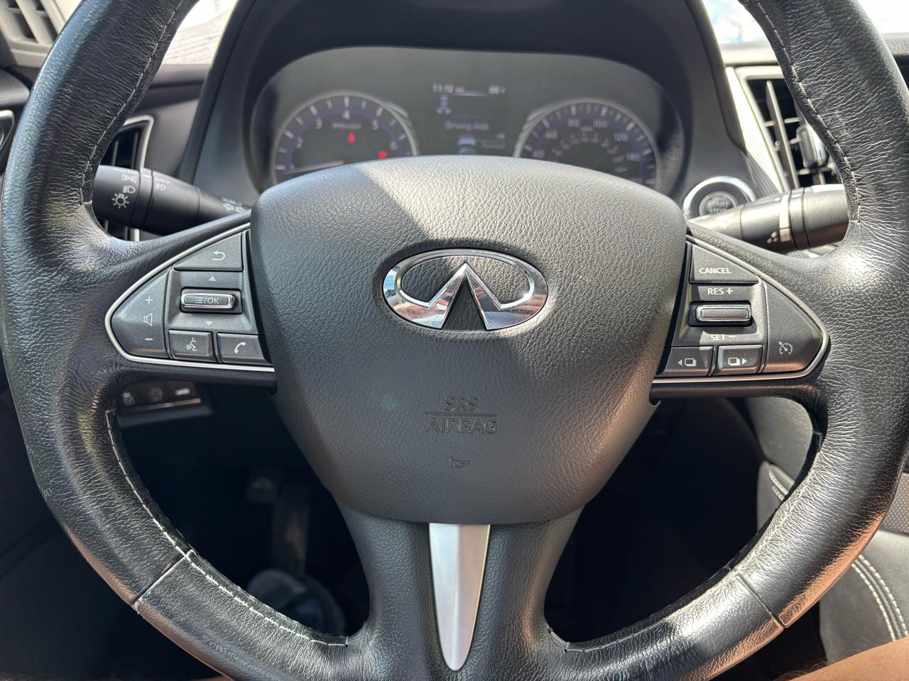 Infiniti Q50 4dr Sdn 2.0t Premium RWD 2016