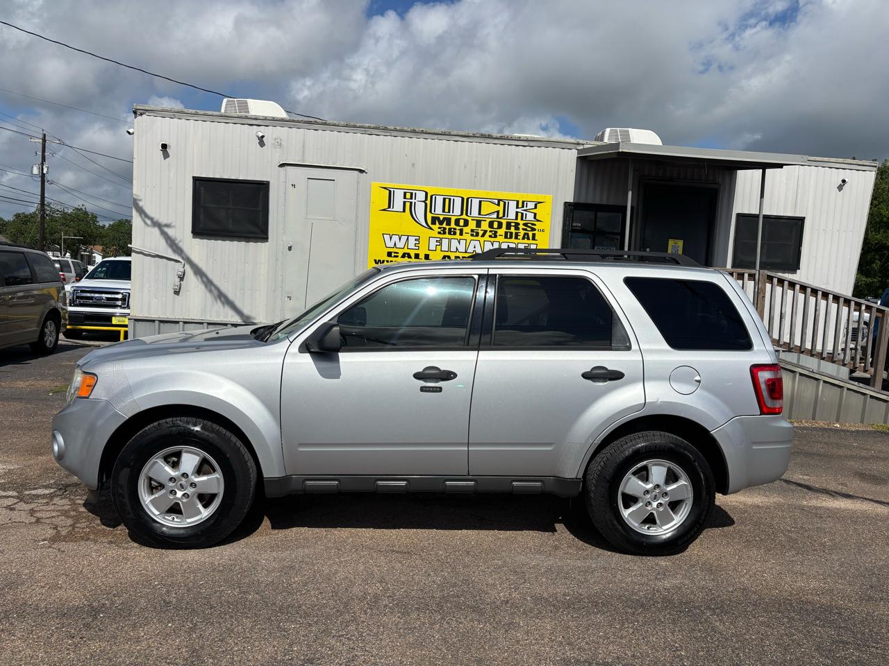 Ford Escape FWD 4dr XLT 2012