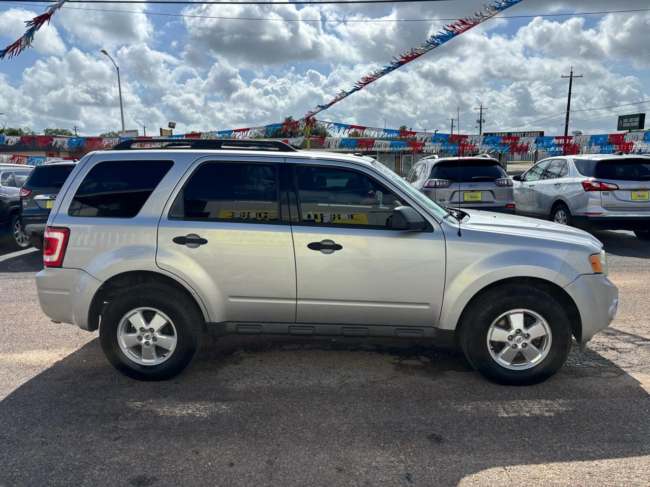 Ford Escape FWD 4dr XLT 2012