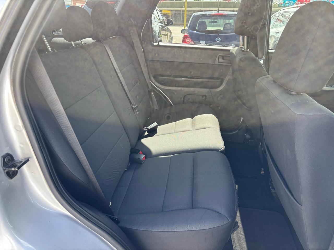 Ford Escape FWD 4dr XLT 2012