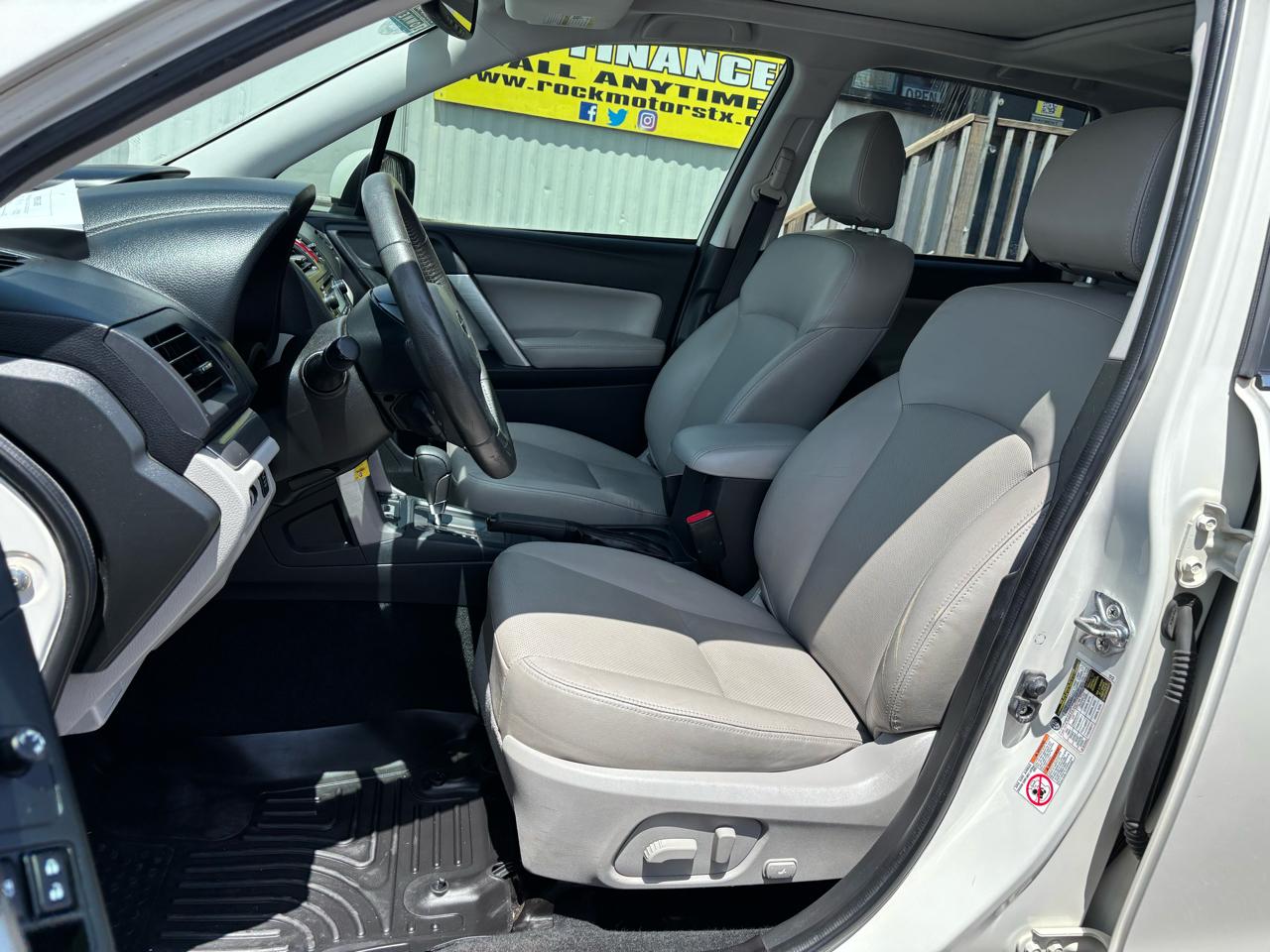 Subaru Forester 4dr CVT 2.5i Limited PZEV 2015