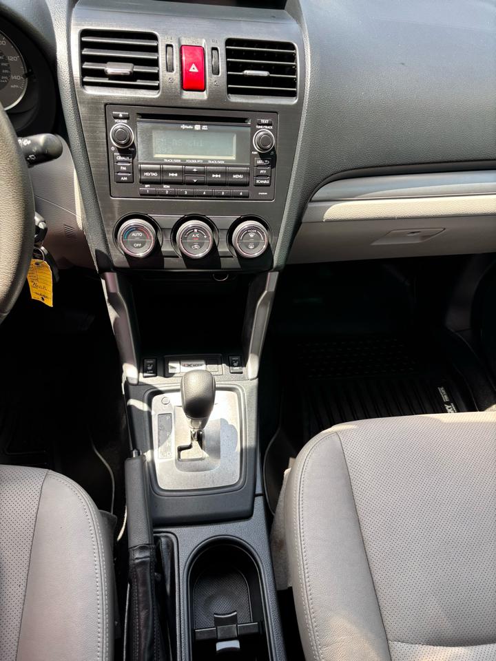 Subaru Forester 4dr CVT 2.5i Limited PZEV 2015
