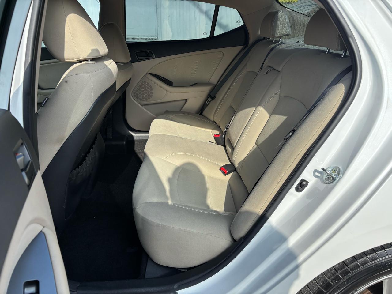 Kia Optima 4dr Sdn LX 2014