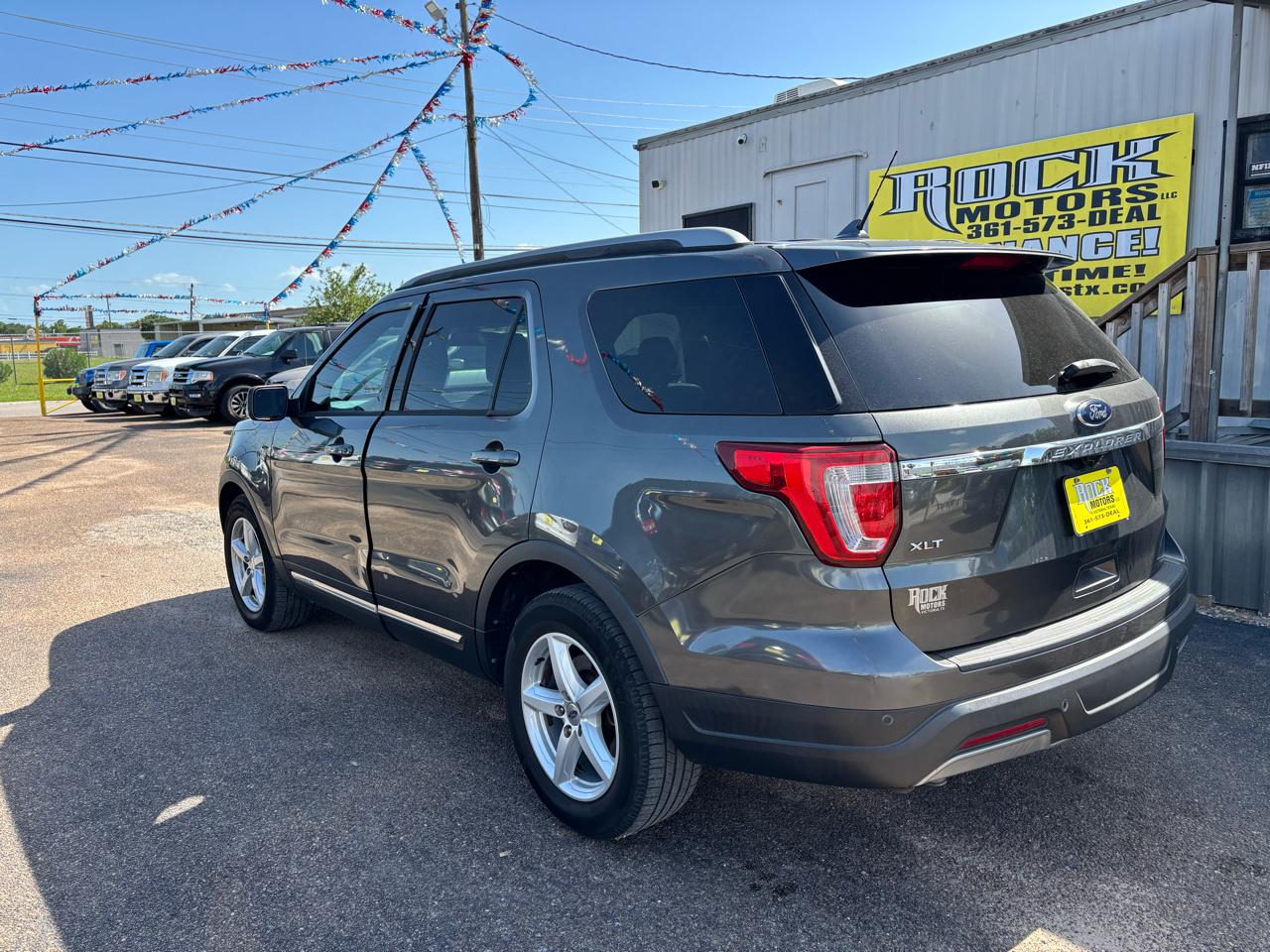 Ford Explorer XLT FWD 2019