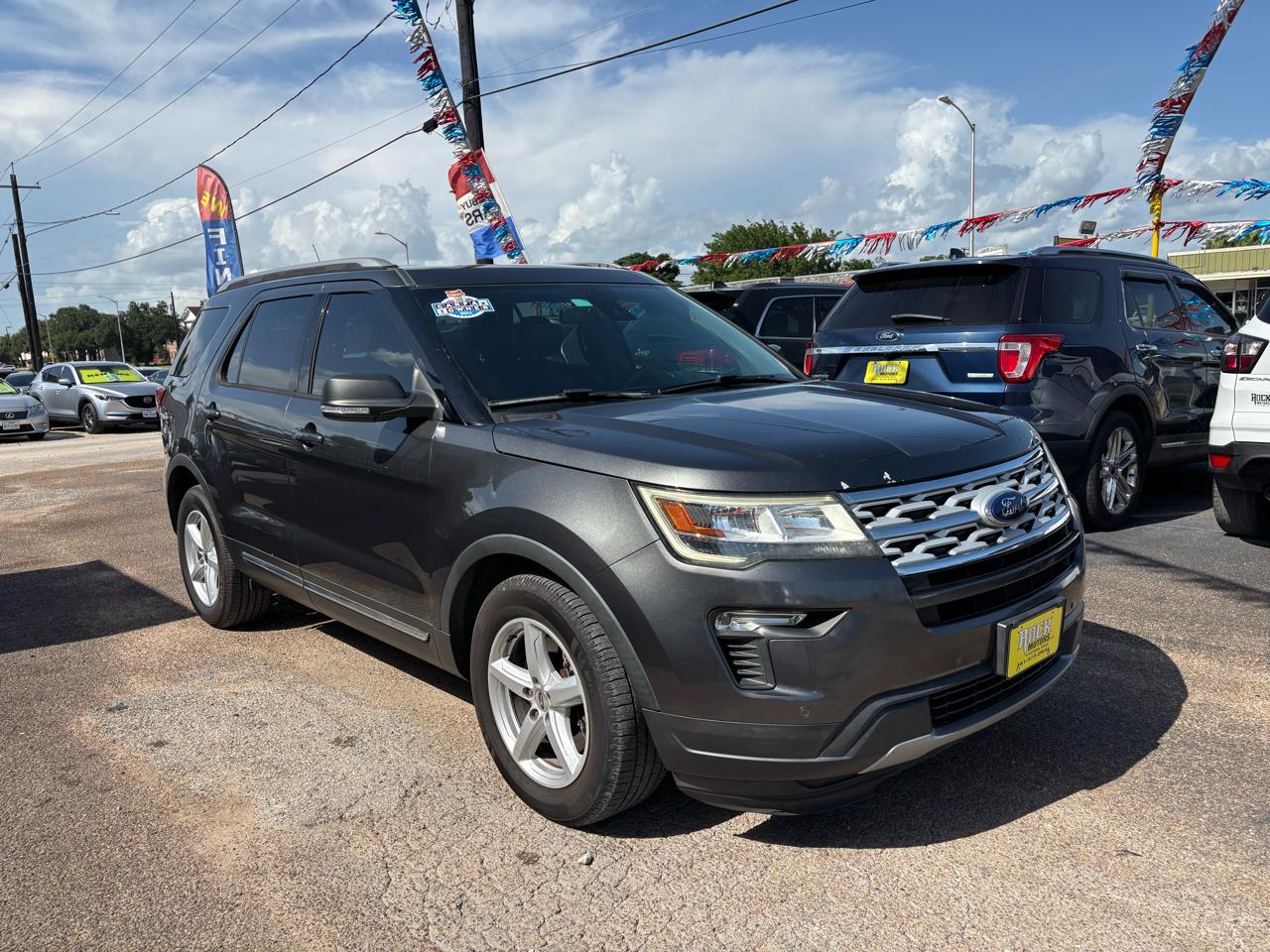 Ford Explorer XLT FWD 2019